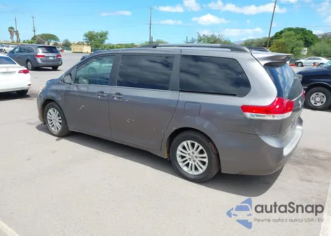 2014 Toyota Sienna Xle V6 7 Passenger Auto Access Seat/Xle V6 8 Passenger from USA, damaged, VIN 5TDYK3DC2ES438980